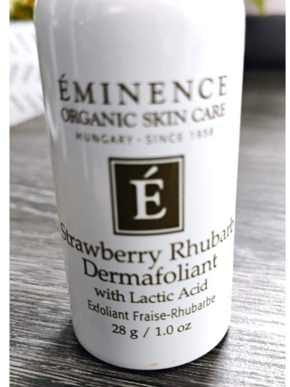 Eminence Strawberry Rhubarb Dermafoliant 28g Travel Size